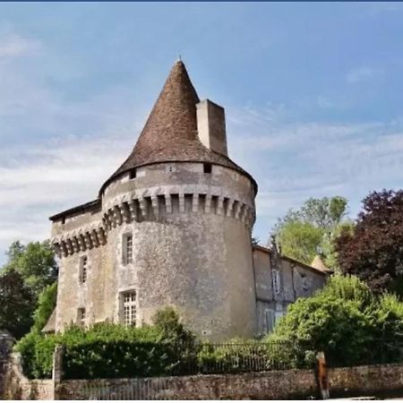 Chez Sarah - L'Escapade Bed & Breakfast Javerlhac-et-la-Chapelle-Saint-Robert ภายนอก รูปภาพ